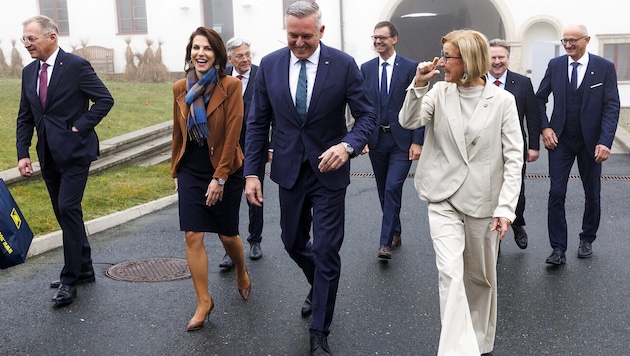 Lockere Momente bei der Landeshauptleutekonferenz – beim Budget gibt es wenig zu lachen.