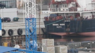 Mit dem Frachtschiff „Mikhail Dudin“ (Archivbild) wird Uran nach Russland transportiert.
