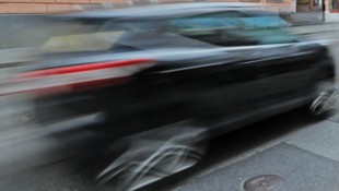 Mit satten 104 km/h wurde der Lenker im Ort „geblitzt“.