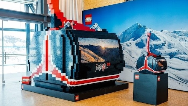 Die Verbindung von kreativem Bauen, sportlicher Energie und winterlicher Umgebung macht diese ...