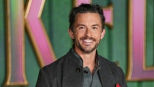 Jonathan Bailey bei de „Wicked“-Premiere in London