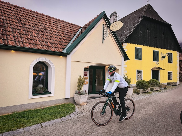 Unterwegs laden Gasthöfe zur Einkehr ein.