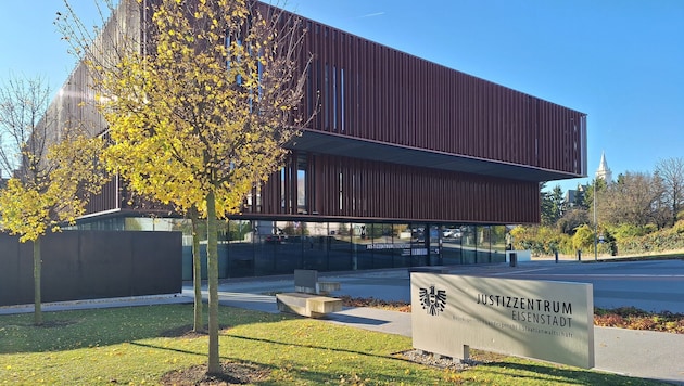 Die Angeklagte weiß nicht, wo das Landesgericht Eisenstadt ist.