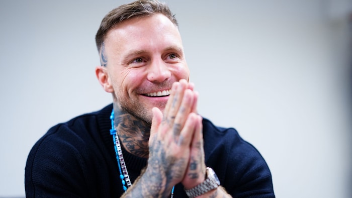 Mehr als 176 Millionen Streams auf Spotify hatte Kontra K mit seinem Hit „Erfolg ist kein ...