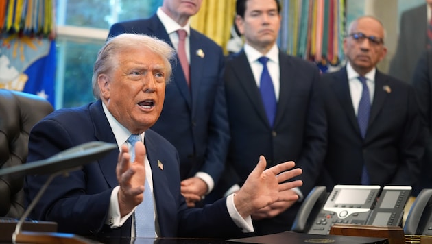 Ohnehin nicht für die feine diplomatische Klinge bekannt, schimpfte Trump nun im Weißen Haus ...