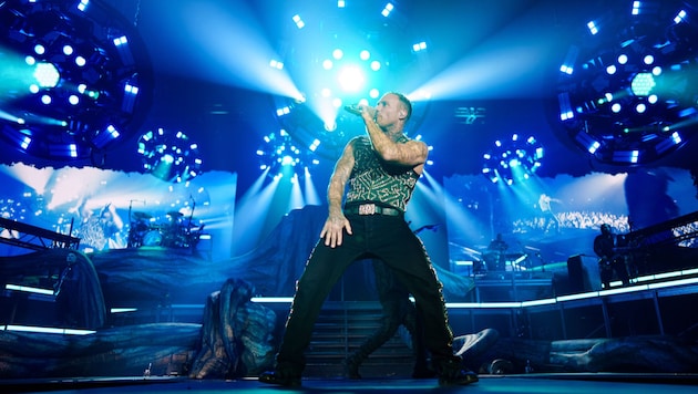 Am Montagabend brachte Rapper Kontra K die Wiener Stadthalle zum Beben. Die „Krone“ traf den ...