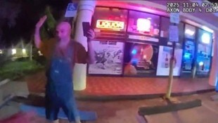 „Farmer Pete“ rastete bei einer Diskussion aus, bei der es um die Eierproduktion von Hühnern ...