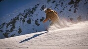Überfüllte Pisten, eisige Hänge, hohe Kosten – einige Skigebiete bekommen im Internet den Unmut ...