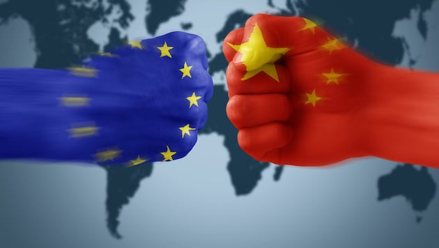 Unter anderem belasten diplomatische Fehler die Beziehung.