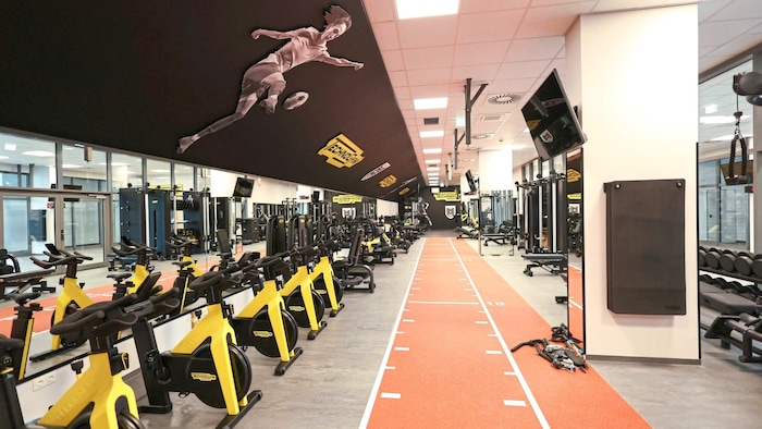 Kraftkammer und Kabinen im Campus