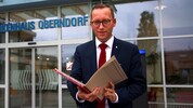 Bürgermeister Georg Djundja schaut in die Zukunft,