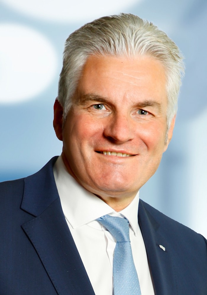 Co-Vorstand Karl Lehner sitzt auf einem Ticket der ÖVP.