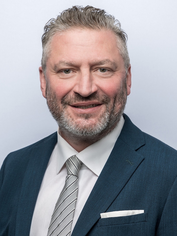 Arzt und Manager Harald Schöffl ist die Unterstützung von FPÖ-Obmann Manfred Haimbuchner gewiss.