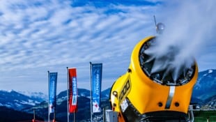 1000 Schneekanonen werden mittlerweile von Künstlicher Intelligenz koordiniert, aber weiter von ...