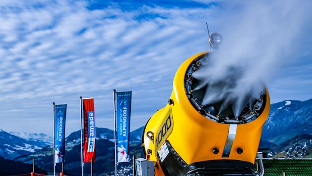 1000 Schneekanonen werden mittlerweile von Künstlicher Intelligenz koordiniert, aber weiter von ...