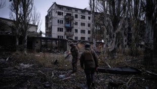 Die klimaschädlichen Folgen des russischen Angriffskriegs sind auf vielen Ebenen fatal.