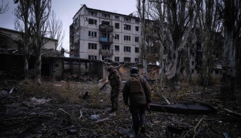 Die klimaschädlichen Folgen des russischen Angriffskriegs sind auf vielen Ebenen fatal.