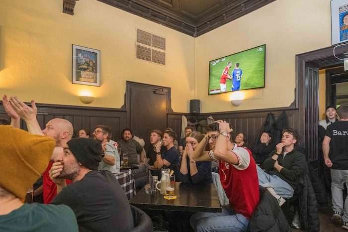 Tor aberkannt! Die Fans konnten es nicht glauben.