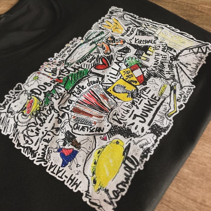 Und auch T-Shirts gibt es in ihrem Sortiment.