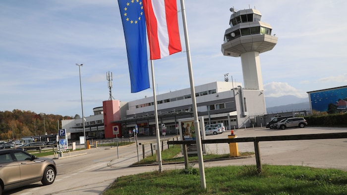 Am Flughafen Klagenfurt wird umgebaut.
