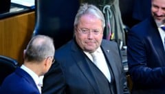 Die Aussage von Hörl (bei seiner Angelobung im September) fiel in seine politische Tätigkeit, ...