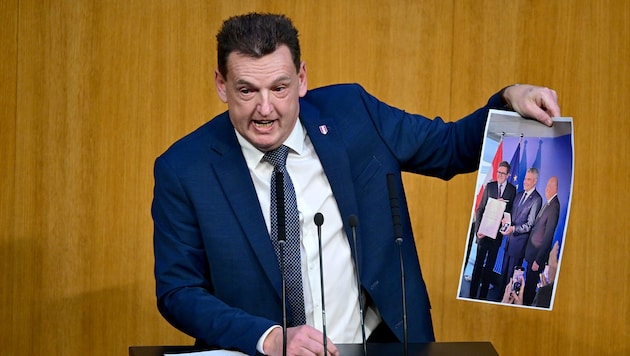 Michael Fürtbauer und seine FPÖ-Kollegen im Nationalrat droschen verbal auf die WKO ein und ...