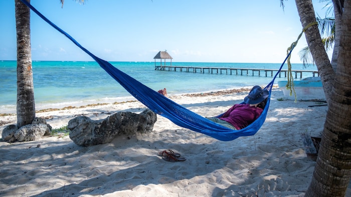 Die Strände an der Riviera Maya sind schon kitschig schön. 135 Kilometer mit prachtvollen ...