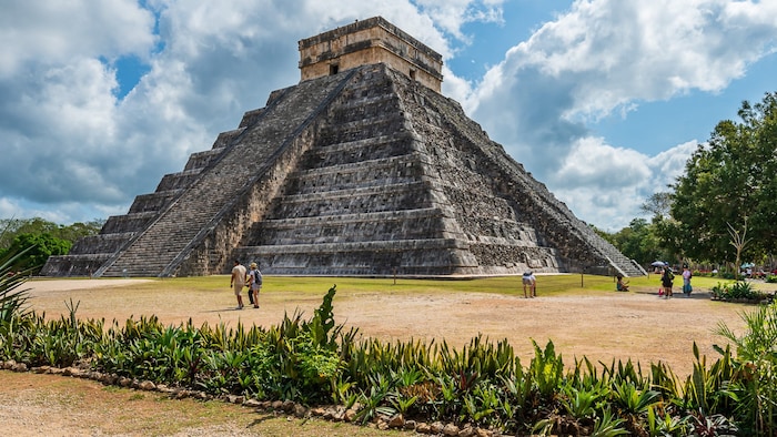 Chichén Itzá, eines der neuen Weltwunder. Früher Besuch ist ratsam.