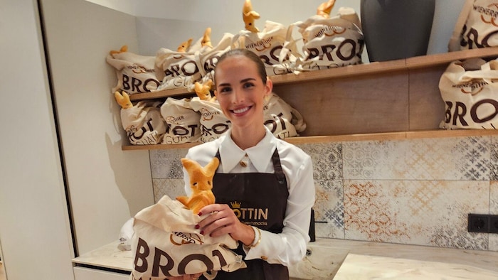 Jana schmecken auch die Krampusse gut.