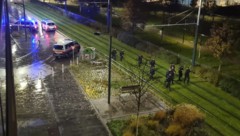 Zahlreiche Beamte waren im Sonnwendviertel im Einsatz.