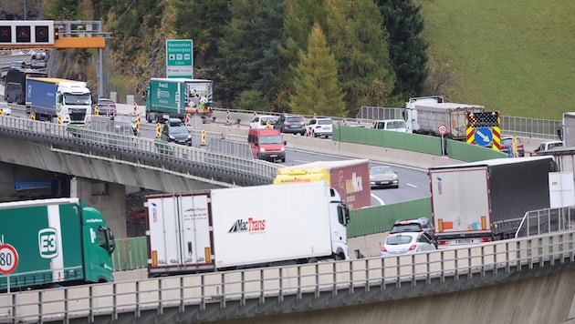 Die Luegbrücke ist der Dreh- und Angelpunkt auf der Strecke vom und zum Brenner.