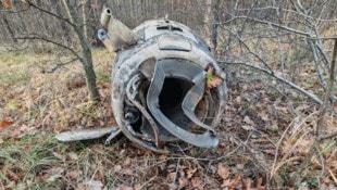 Hier ist nach der Attacke ein Fragment einer ATACMS in der Region Woronesch zu sehen.