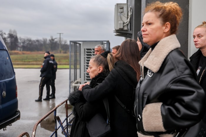 Angehörige der Opfer waren ebenfalls anwesend.