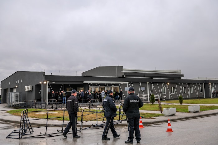 Der Prozess fand unter strengen Sicherheitsvorkehrungen statt.