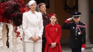 Beim Nationalfeiertag in Monaco sorgten nicht nur Fürstin Charlène und Prinzessin Gabriella für ...