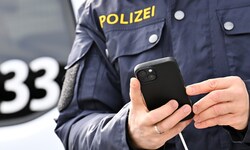 Die Polizei bittet nun um Hinweise auf den Exhibitionisten