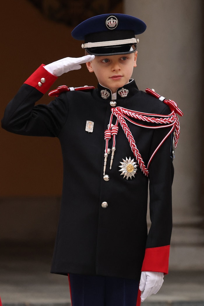 Richtig fesch aufgeputzt: Prinz Jacques begeisterte beim Nationalfeiertag in Monaco die ...