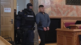 Der noch nicht rechtskräftig verurteilte Afghane (22) beim Prozess im November 2025 im ...