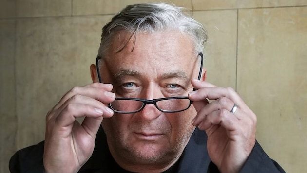 Andreas Vitásek erlaubt sich in „Spätlese“ nostalgische Ausflüge in Zeiten, wo vermeintlich ...