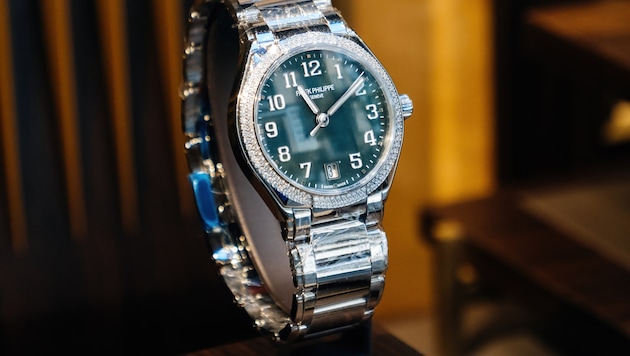 Um eine ganz ähnliche Uhr streitet ein Ex-Paar.