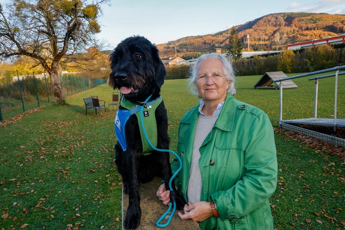 Die Welpenzeit hat „Pauli“ bei Claudia verbracht. Auf dem Gelände der Partnerhunde gab es ein ...