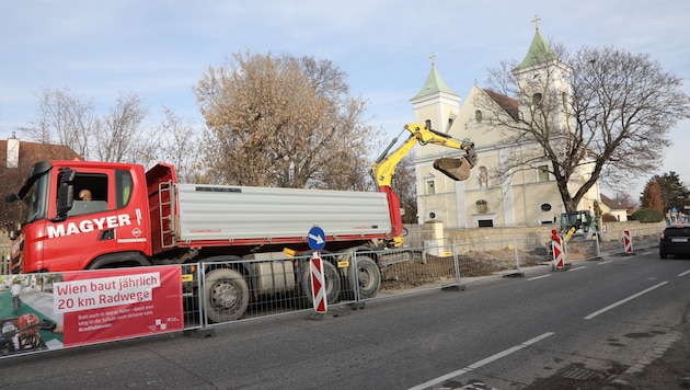 Von Seiten der Pfarre gibt es Kritik an den neuerlichen Bauarbeiten und dem schlechten Zugang ...