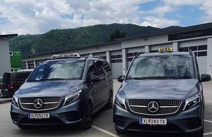 In diesen Kutschen befördert Lupo seine oft prominenten Gäste.