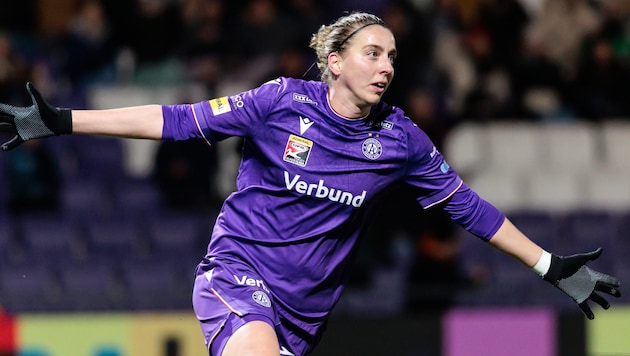 Kathi Schiechtl, the Austria scorer for the important 1:0