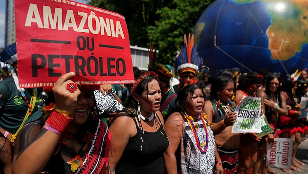 Demonstranten am Tagungsort des Klimagipfels