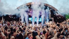 Unvergesslicher als je zuvor will sich der Zrce Beach in Kroatien von 18. bis 25. Juli 2026 ...