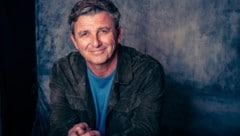 Hans Sigl, fotografiert von seiner Frau Susanne, die Künstlerin und Fotografin in Bayern ist.