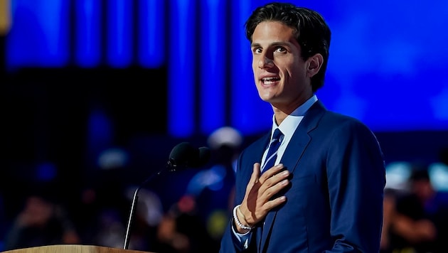 Der 32-jährige Jack Schlossberg wandelt auf den Spuren seines legendären Opas, des 193 ...