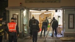 Der Wagen war durch die Auslage gerast