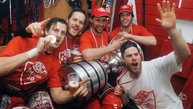 Die Unterhaus-Cracks Maxi Isopp, Manuel Geier, Joe Reichel, Markus Pirmann (li./v. li.) – hier ...